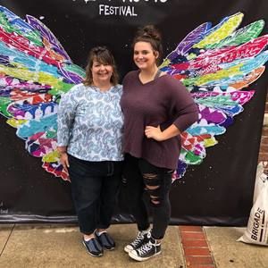 Meet your Posher, Elizabeth